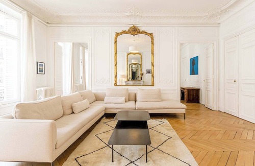 Quartier du Faubourg-Montmartre Apartment | Habitat Parisien - Luxury apartment 210m2- A/C