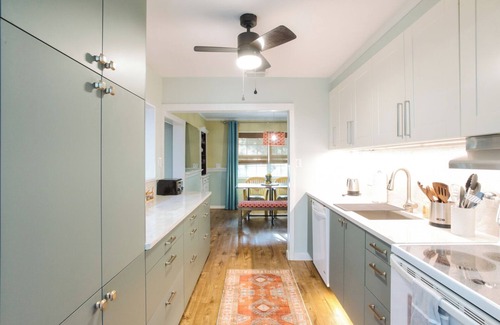 Bayview House | Harbor Mist - Fresh & Friendly in Marina District Private Oasis