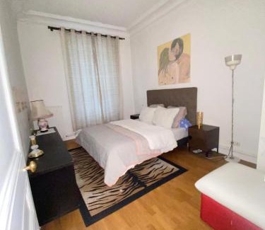 L'Europe Apartment | Haussmannien moderne 2 pièces quartier Europe du 8éme