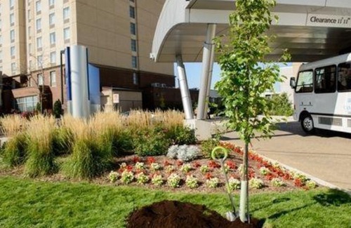 Northeast Mississauga Hotel | Hilton Garden Inn Toronto Airport