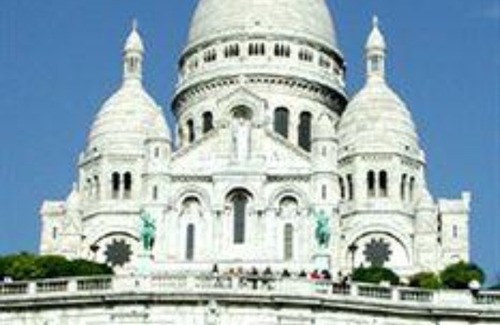 Quartier de la Chapelle Hotel | Hipotel Paris Gare du Nord Merryl