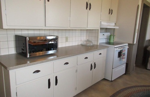 Oro-Medonte House | Horseshoe Valley Farm Cottage