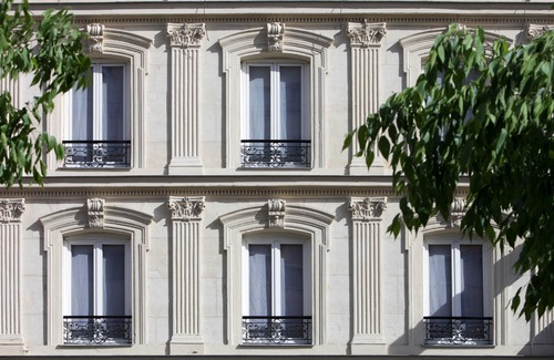 Suresnes Hotel | Hotel Atrium