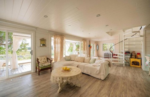 South Bruce Peninsula House | House ∙ 4 bedrooms ∙ 10 guests