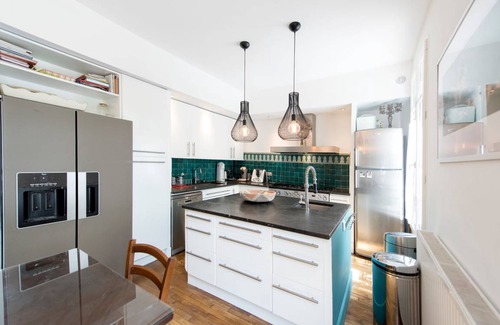 Issy-les-Moulineaux House | House ∙ 6 bedrooms ∙ 10 guests