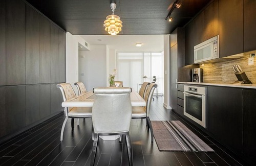 CityPlace Apartment | Hydewest - Capreol Luxury Furnished Penthouse Apartment