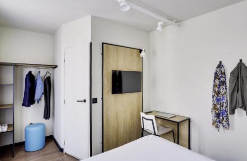 Levallois-Perret Hotel | ibis Levallois Perret