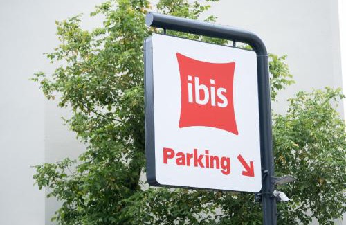 Saint-Ouen Hotel | ibis Paris Nord Porte de Saint Ouen