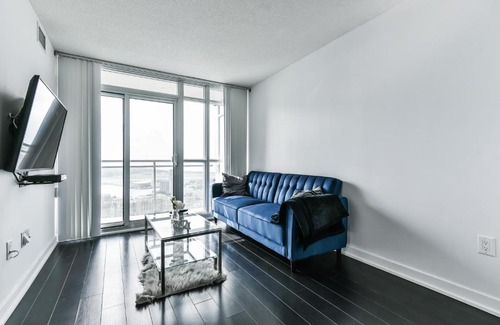 CityPlace Apartment | Iceboat Terrace Luxury Condos