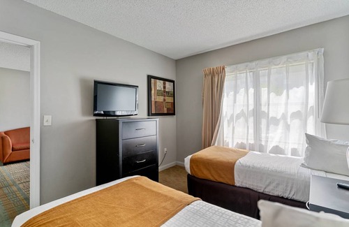 Florida Center Condo | International Drive - Two Bedroom Condo with Balcony