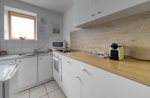 Magny-le-Hongre Apartment | Jardins de Magny I