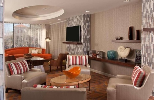 Airport North Apartment | King Room Near Mass Virtual Inc ORL