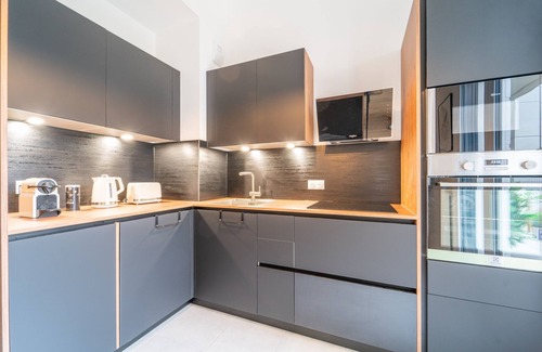 Zone d'amenagement concerte des Docks Apartment | L'Exupéry- Parking privé et à 15min de Paris
