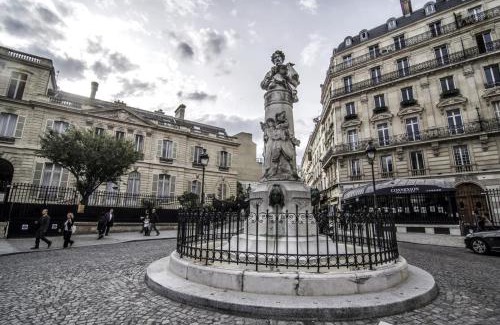 9th Arrondissement Apartment | Lafayette Private Apartment