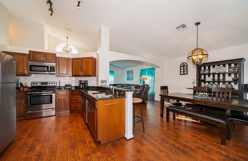 Crescent Lakes House | Lake Views, Relaxing Pool/Spa. Updated Home. PET FRIENDLY
