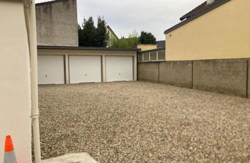 Vaires-sur-Marne Apartment | Le canoe