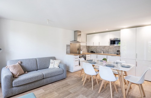 Coupvray Apartment | Le Maetica - 5 min de DisneyLand Paris
