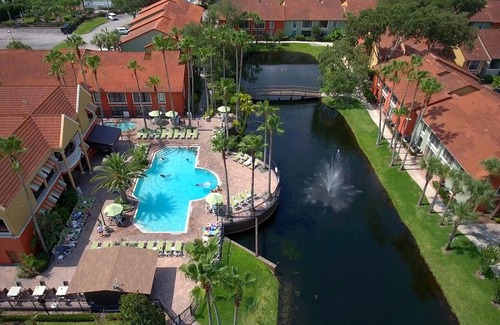Kissimmee Condo | Legacy Vacation Club Orlando, 1br suite, Friday check-in