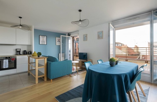Aulnay-sous-Bois Apartment | Les Marronniers - A 15min du Stade de France