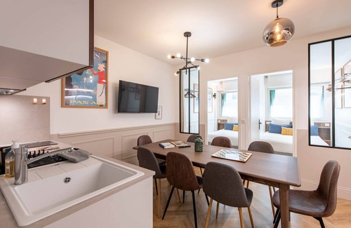 Jardin des plantes Apartment | - LOFT LEON -