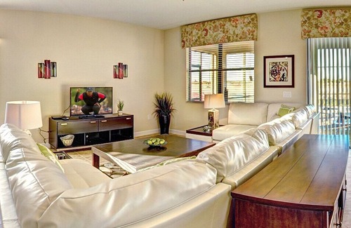 Davenport House | Lovely 4 Bd Providence at Victoria Woods-2353VD