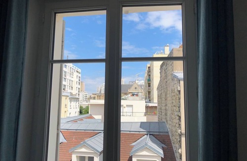 Belleville Apartment | Lovely studio in Paris - Beautiful unobstructed view