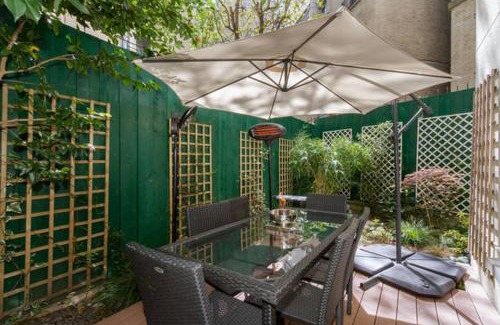 Auteuil Apartment | Luxury Flat with patio garden
