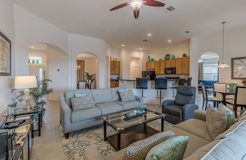 Watersong House | Luxury Resort Pool Home, 2 Master Suites, Great Views & Games Room. Disney 10 Miles