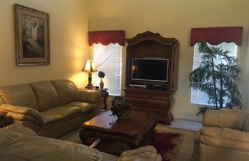 Seasons Villa | Magnificent 5BR 4BA Villa in "Seasons" Kissimmee