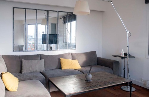 Cœur de Ville Apartment | Magnificent appt with VIEW close to PARIS