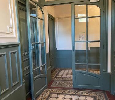 Pantin Apartment | Maisonnette en duplex 25 M2, Pantin porte de Paris