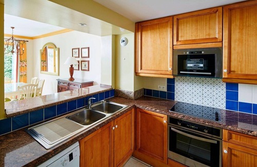 Bailly-Romainvilliers Resort | Marriott Village d'ile-de-France 2 Bedroom Unit Sleeps 8