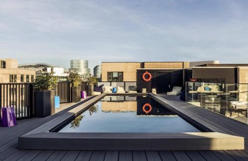 Republique–Point-du-Jour Hotel | Mercure Paris Boulogne