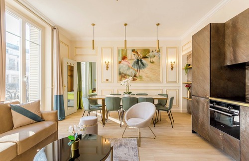 Palais-Royal Apartment | Merveil - Signature Suite - Louvre - Opera I