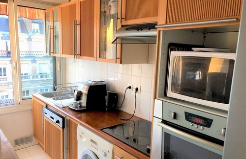 Faubourg-du-Roule Apartment | Modern and luminous flat near Champs Elysees