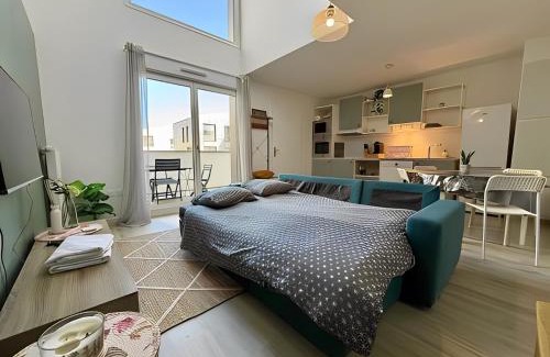 Bussy-Saint-Georges Apartment | Modern Duplex- Disneyland Paris