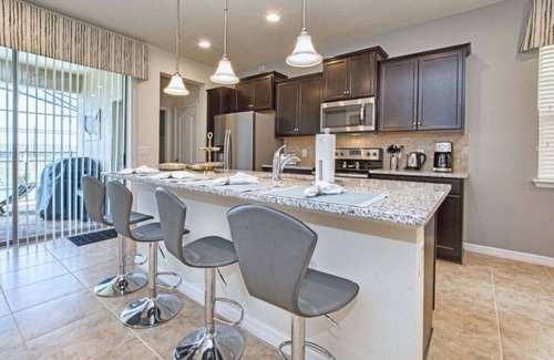 Four Corners House | Modern Spacious Villa with No Rear Neighbors! Game Room, BBQ Grill, Kid Themed Bedrooms, Free Wi-Fi!