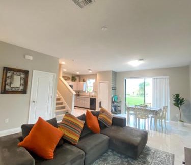 Haines City House | Modern Tropical Family Retreat near Legoland, Disney, Universal and Bok Towers