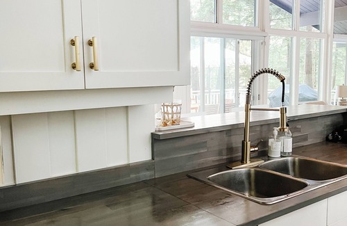 Lake of Bays Cottage | Muskoka Waterfront Cottage and Boathouse-Lake of Bays
