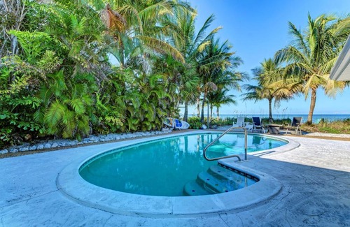 Anna Maria House | My Private Beach - 826A S Bay