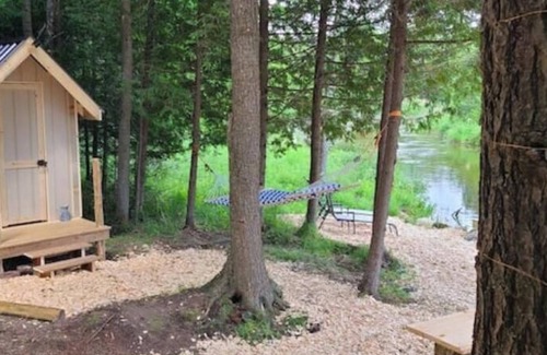 Chatsworth Cabin | Mystic River Retreat Waterfront Glampingnn