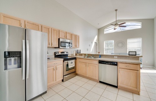 Tuscan Ridge House | Near Golf Courses: Modern Davenport Home w/Pool