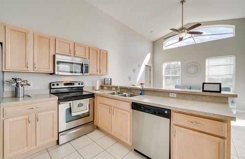 Tuscan Ridge House | Near Golf Courses: Modern Davenport Home w/Pool