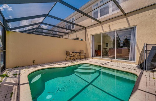 Windsor Hills Apartment | Neil's Windsor Hills Townhouse