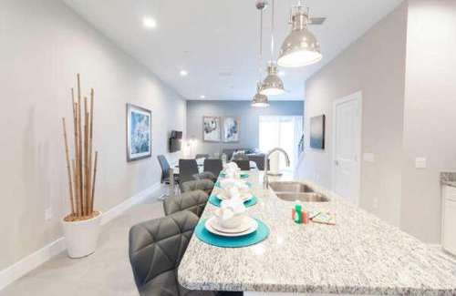 West Kissimmee Villa | New 4 BR 4 BA Villa Ground Zero to Theme Parks