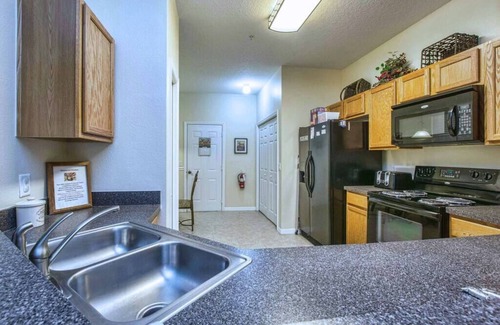 West Kissimmee House | Oakwater - Spacious 3BR 2.5BA townhome, gated