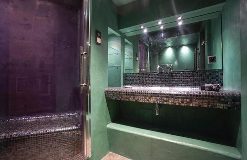 Necker Apartment | Original Apt With Hammam Paris Montparnasse