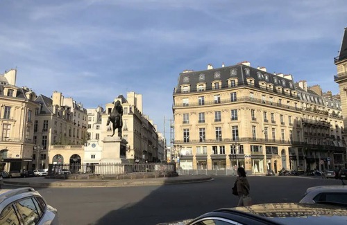 Les Halles Apartment | Paris Studio atypique - Place des victoires