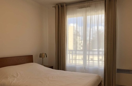 Montrouge Apartment | Paris Sud / cozy 2-room apartment (45 m²) + balcony
