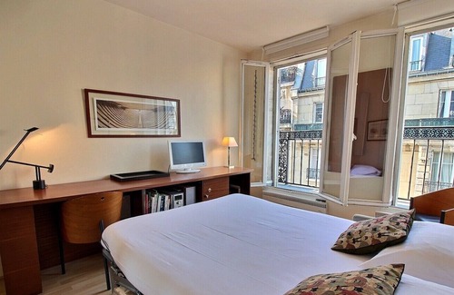 Notre-Dame-des-Champs Apartment | Parisian Home|S06355|Studio|Montparnasse - Maine
